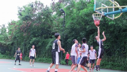  国际篮球友谊赛促进文化交流