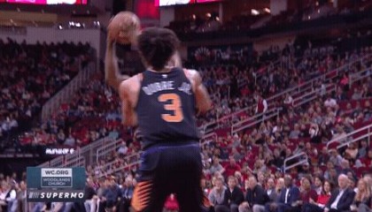  公牛拉文空中作业暴扣点燃全场