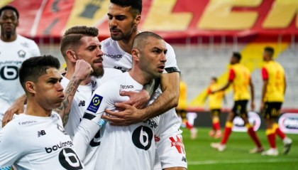  巴黎圣日耳曼豪取五连胜，强势登顶法甲  