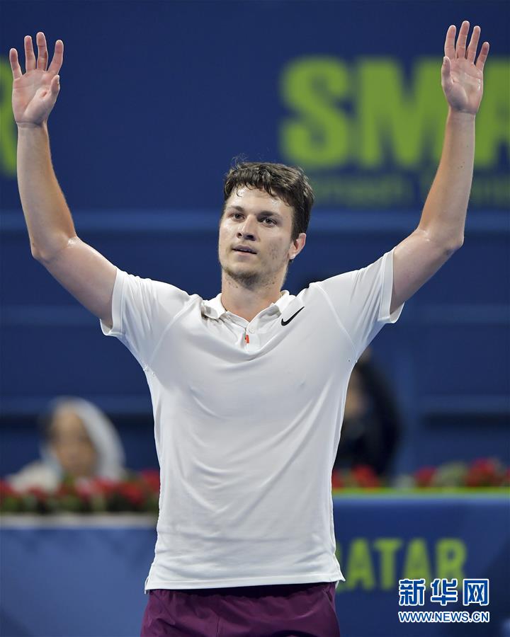  凯茨曼诺维奇发球上网组合拳见成效