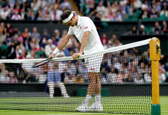  费德勒退役巡演引爆全场泪目