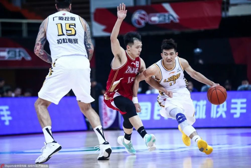  孙铭徽准三双广厦力克浙江稠州金租